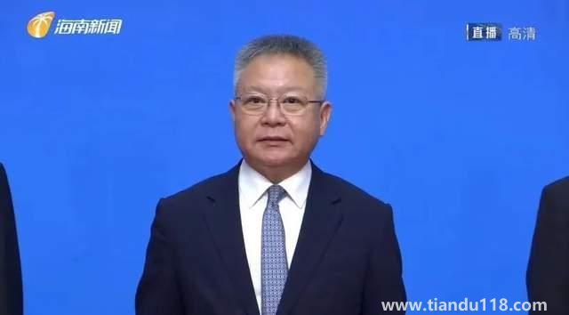 醫(yī)學(xué)博士出身的他當(dāng)選海南省委書記 醫(yī)生出身 曾在上海、教育部工作(圖2)