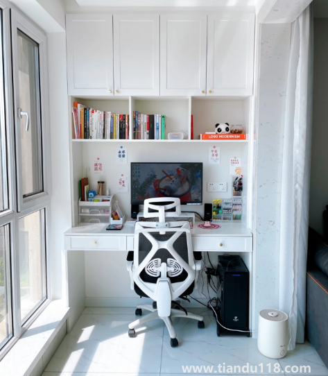 電腦桌放陽臺會曬壞嗎(陽臺放電腦桌怎樣避免太陽曬)(圖2) 電腦桌放陽臺會曬壞嗎2