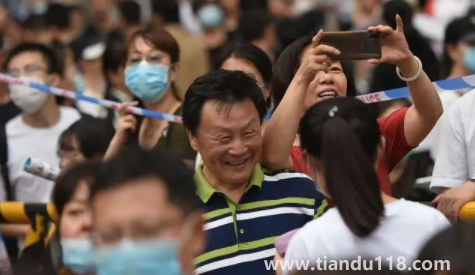 2022高考成績出來就知道一本線了嗎(高考成績出來后能查到省內(nèi)排名嗎)(圖2) 2022高考成績出來就知道一本線了嗎2