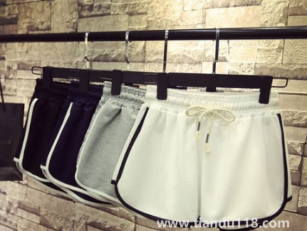 運(yùn)動(dòng)短褲買來(lái)要洗嗎(運(yùn)動(dòng)短褲新的怎么處理才能穿)(圖2) 運(yùn)動(dòng)短褲買來(lái)要洗嗎2