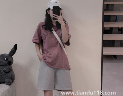 運(yùn)動(dòng)短褲買正好的還是大一號(hào)的（買運(yùn)動(dòng)短褲哪些是要注意的）