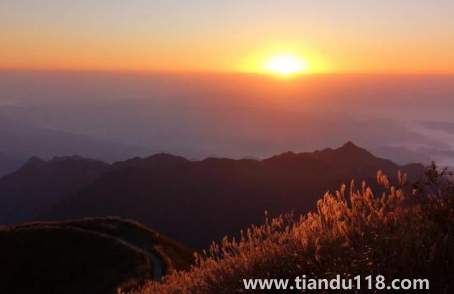 2022國(guó)慶去武功山露營(yíng)冷不冷(國(guó)慶去武功山露營(yíng)好不好)(圖2) 2022國(guó)慶去武功山露營(yíng)冷不冷2