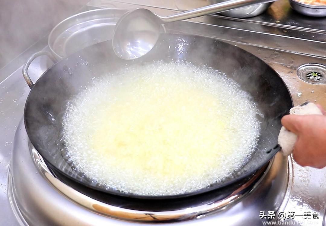 干鍋蝦的做法（干鍋蝦怎么做）(圖6)