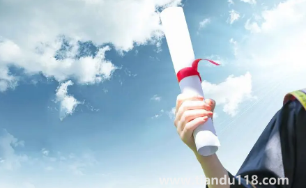 在大學(xué)期間專升本是本科畢業(yè)證嗎(大學(xué)專升本難不難)(圖3) 在大學(xué)期間專升本是本科畢業(yè)證嗎3