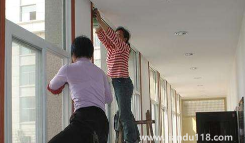 新房保潔開(kāi)荒做些什么(開(kāi)荒保潔什么時(shí)候做合適)(圖2) 新房保潔開(kāi)荒做些什么2