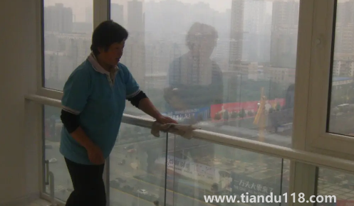 做保潔自己接單在哪個(gè)平臺(tái)(開家政公司需要多少資金)(圖2) 做保潔自己接單在哪個(gè)平臺(tái)2