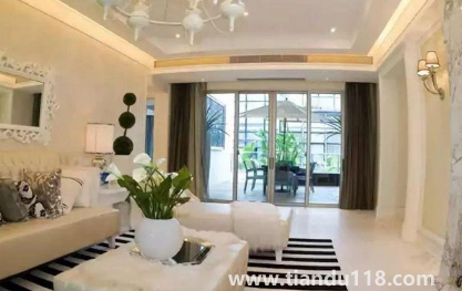 空調吹出來黑色像煤炭一樣的東西是什么(空調吹出來黑色像煤炭一樣的東西會影響健康嗎)(圖2) 空調吹出來黑色像煤炭一樣的東西是什么2