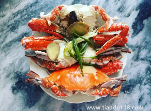 梭子蟹沒蒸熟能吃嗎（梭子蟹怎么挑選）