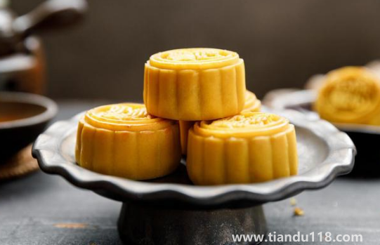 月餅可以過海關嗎(月餅怎么保存好)(圖2) 月餅可以過海關嗎2