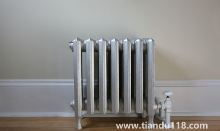 老小區(qū)分戶后暖氣費(fèi)用幾個(gè)月交幾個(gè)月嗎（老小區(qū)分戶后幾月份交取暖費(fèi)）