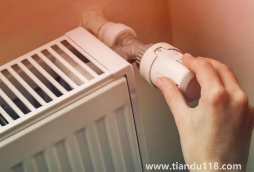 多層供暖是從上往下供嗎1