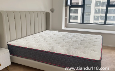 藍盒子床墊和慕思床墊哪個好1