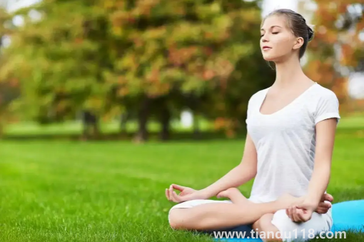 打坐時(shí)間最佳在幾點(diǎn)到幾點(diǎn)(為什么不能在晚上打坐)(圖2) 打坐時(shí)間最佳在幾點(diǎn)到幾點(diǎn)2