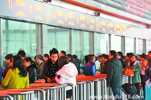 2022年國(guó)慶節(jié)高鐵火車(chē)票什么時(shí)候開(kāi)售2