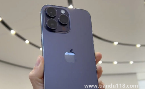 iPhone14真機(jī)哪個顏色好看（iPhone 14 對比 iPhone 13 有什么區(qū)別）