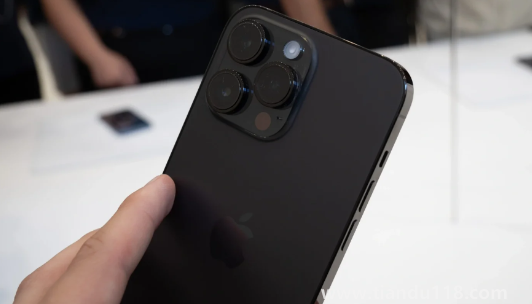 iPhone14系列官方維修價貴到離譜(如何看待iPhone14系列官方維修價)(圖1) iPhone14系列官方維修價貴到離譜1