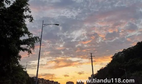 2022重慶幾月份開始穿長袖(重慶熱到幾月份才結束)(圖2) 2022重慶幾月份開始穿長袖2