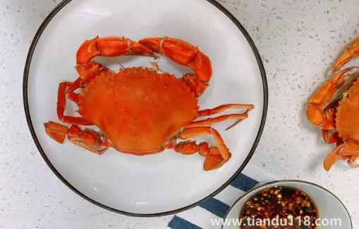 青蟹放冰箱一夜死了還能吃嗎3