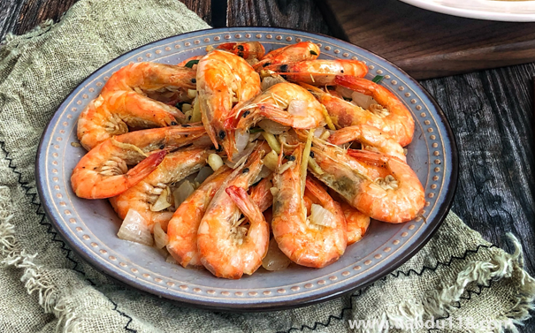 基圍蝦是熟的冷凍好還是生的冷凍好1