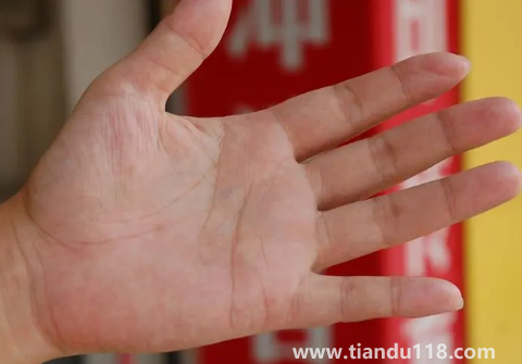 手上一個螺真的會窮嗎3