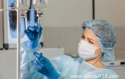 化療會(huì)讓女人更快衰老嗎(化療是術(shù)前做好還是術(shù)后做好)(圖3) 化療會(huì)讓女人更快衰老嗎3