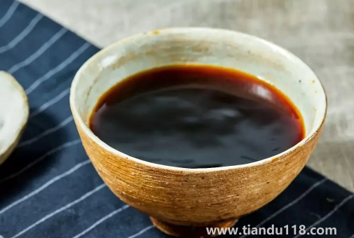 熬秋梨膏用黃冰糖還是白冰糖2