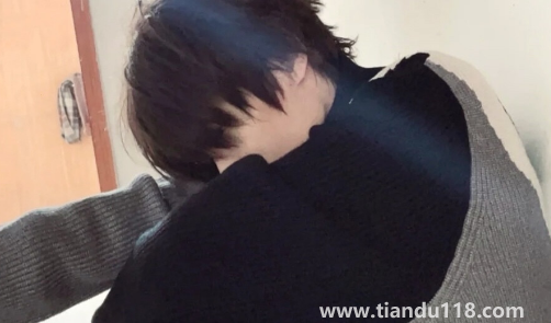 上班時間找你聊天的男生下班休息不聊(男生忙到沒時間聊天可能嗎)(圖2) 上班時間找你聊天的男生下班休息不聊2