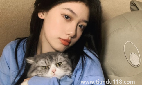 沒事就喜歡找人聊天是為什么（一直想和一個人聊天是為什么）