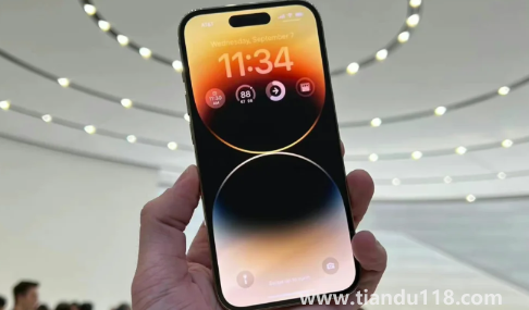 iPhone14會(huì)被掰彎嗎(蘋(píng)果iPhone14會(huì)進(jìn)水嗎)(圖1) iPhone14會(huì)被掰彎嗎1