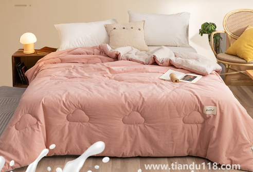 南方冬天蓋6斤大豆被會(huì)冷嗎(南方冬天蓋幾斤大豆被)(圖3) 南方冬天蓋6斤大豆被會(huì)冷嗎3