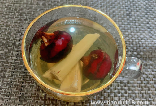 甘蔗和冰糖一起煮水的功效與作用(吃甘蔗的注意事項)(圖2) 甘蔗和冰糖一起煮水的功效與作用2