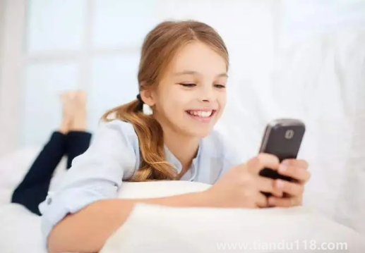 睡覺手機開飛行模式有輻射嗎3