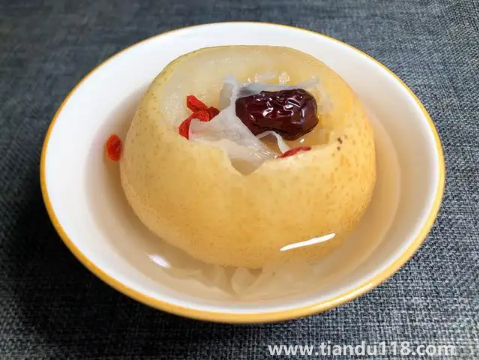 冰糖燉雪梨加多少水合適3