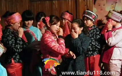 送親衣服能隨便穿嗎1