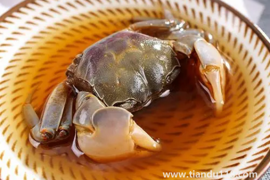 吃了一只生醉蟹會(huì)得寄生蟲嗎(醉蟹吃了對(duì)身體有害嗎)(圖2) 吃了一只生醉蟹會(huì)得寄生蟲嗎2