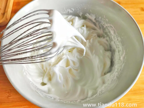 蛋清打出來的奶油能直接吃嗎2