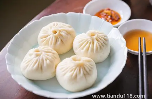 蒸包子上層和下層哪個熟得更加快2