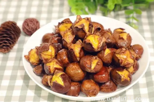 炒熟的板栗時間長了干了還能吃嗎3