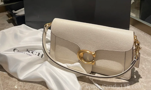 蔻馳美國(guó)代購(gòu)幾百塊可信嗎（coach美國(guó)代購(gòu)一千多靠譜嗎）